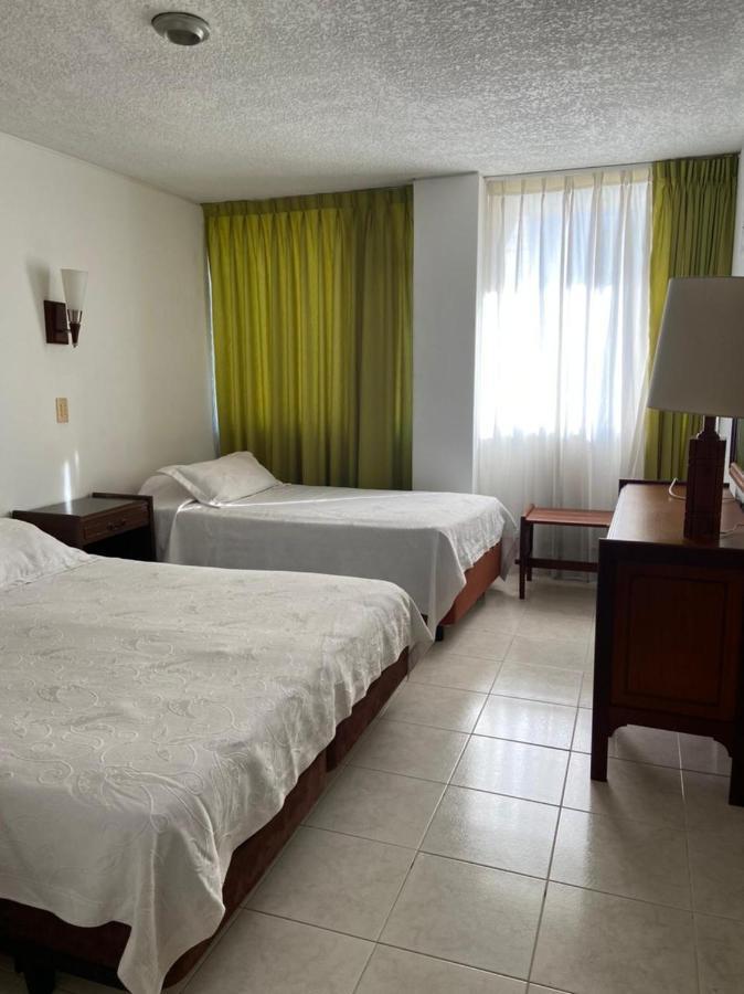 Hotel Bachue Girardot Zewnętrze zdjęcie