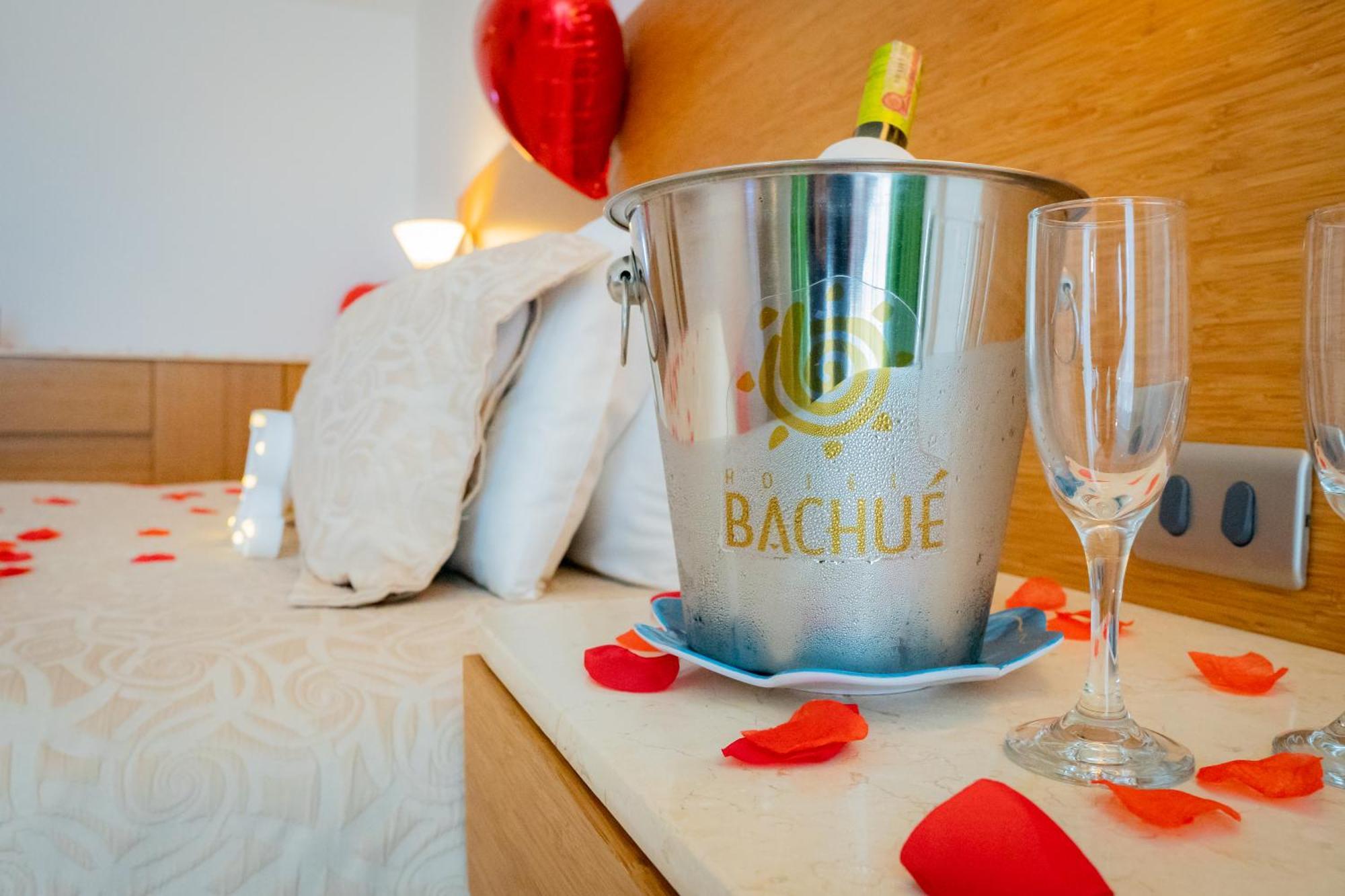 Hotel Bachue Girardot Zewnętrze zdjęcie