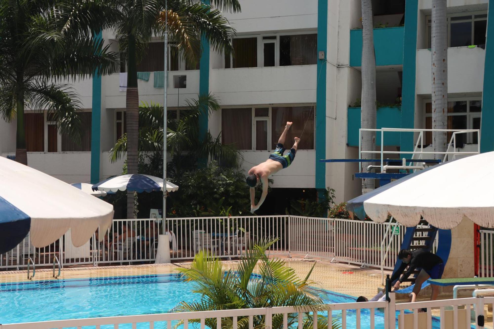 Hotel Bachue Girardot Zewnętrze zdjęcie