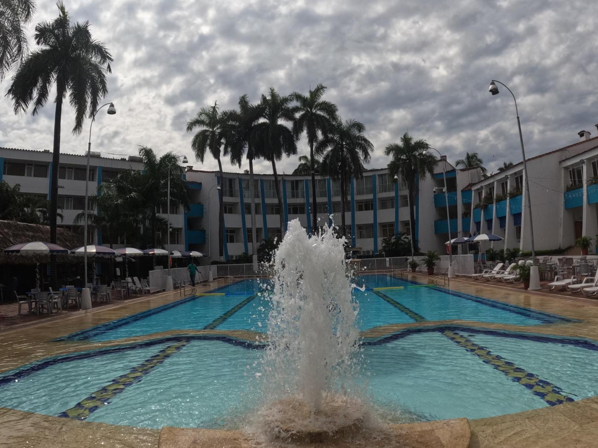 Hotel Bachue Girardot Zewnętrze zdjęcie