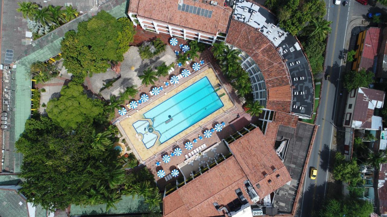 Hotel Bachue Girardot Zewnętrze zdjęcie
