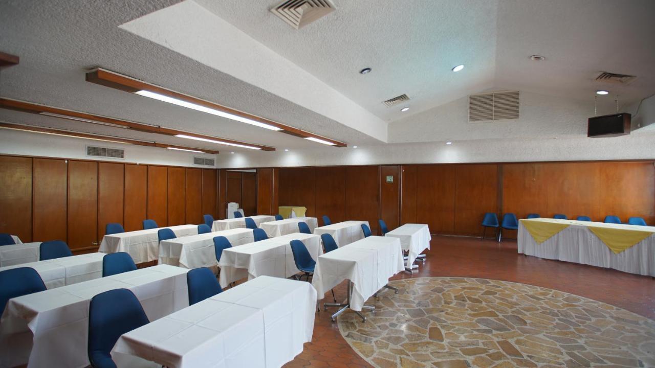 Hotel Bachue Girardot Zewnętrze zdjęcie