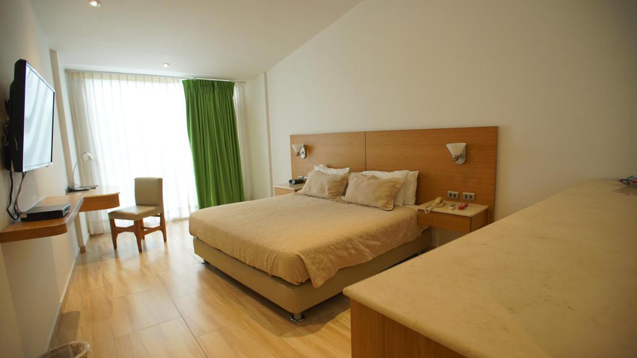 Hotel Bachue Girardot Zewnętrze zdjęcie