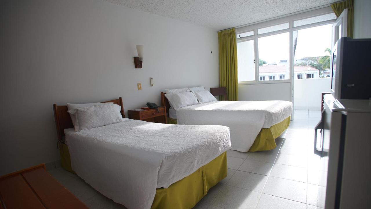 Hotel Bachue Girardot Zewnętrze zdjęcie
