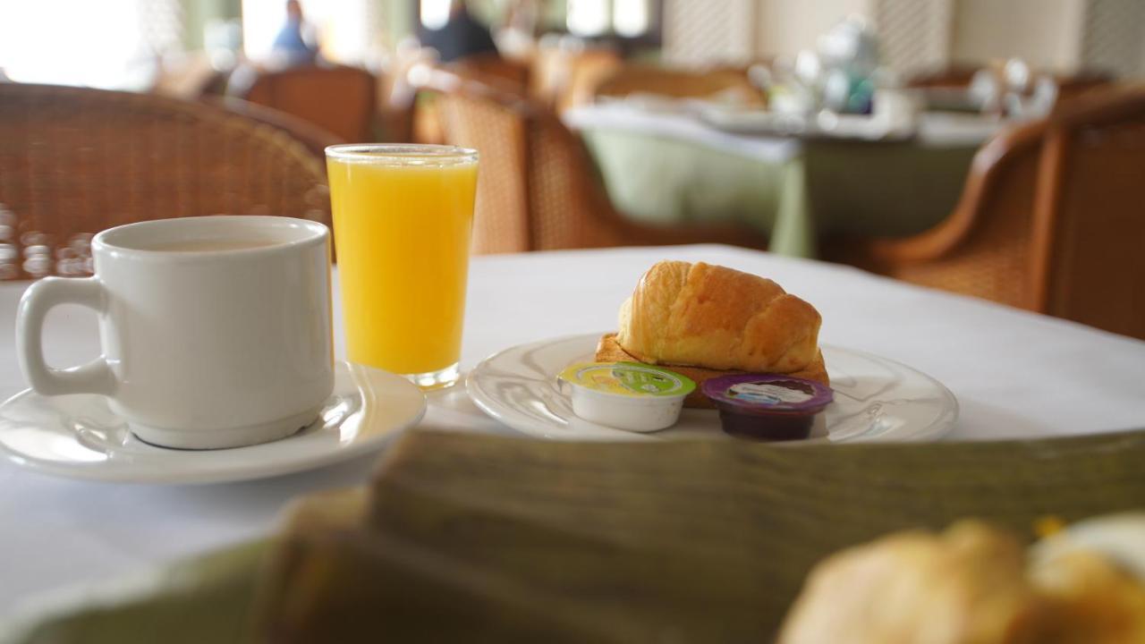Hotel Bachue Girardot Zewnętrze zdjęcie